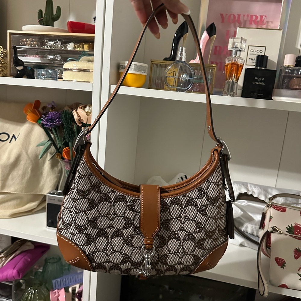 Coach Hamptons Crystal Signature Jacquard Hobo Bag